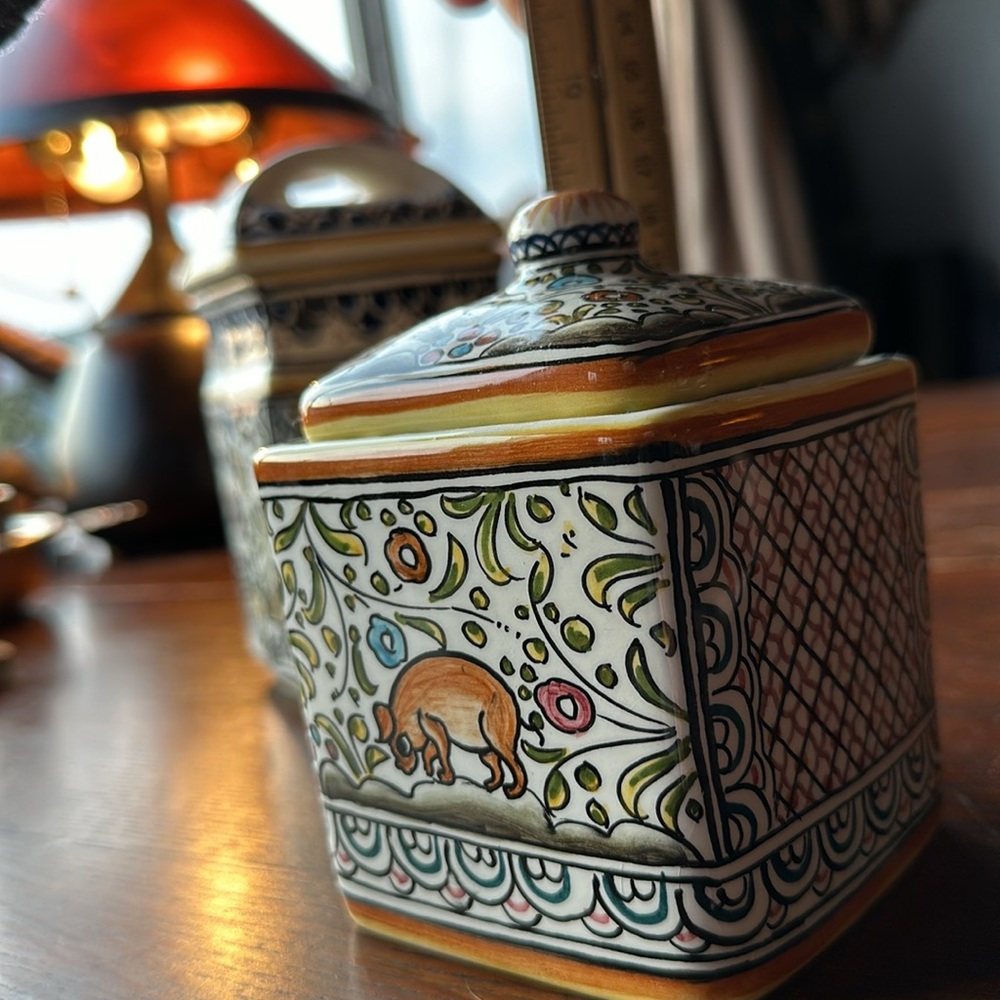 🇵🇹Ceramicas De Coimbra 3.5 wide x 5” H Square hand painted jar/lid Portugal - Picture 16 of 16